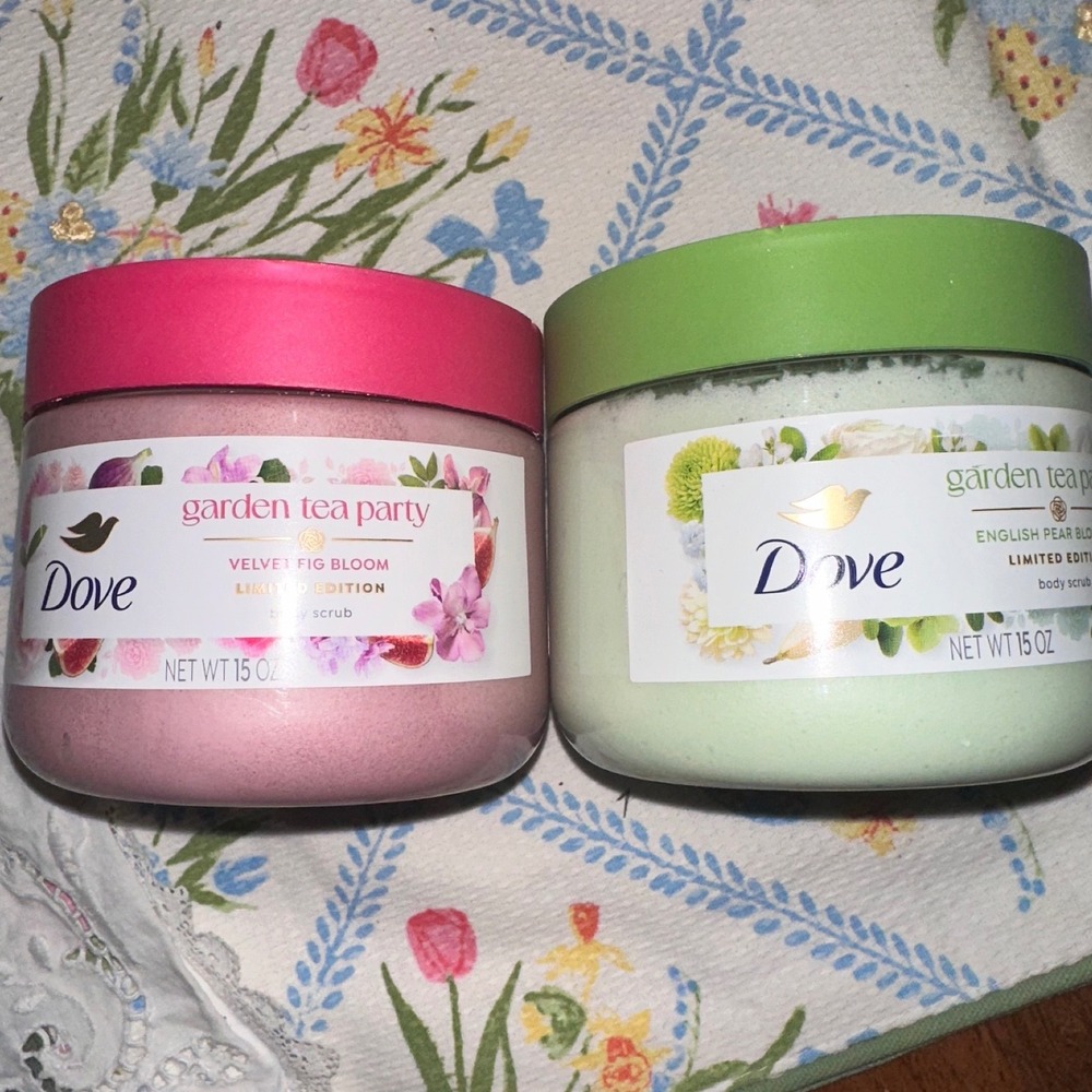 Dove Garden Tea‎ Party Body Scrub Velvet Fig Bloom English Pear Bloom 15oz Set 2